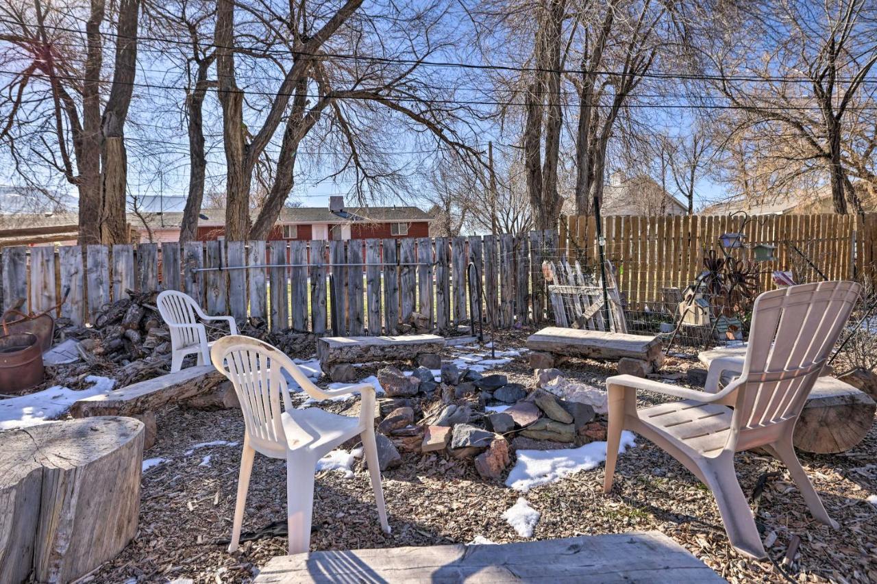 Cozy And Vintage Cedar City Apartment With Fire Pit! Eksteriør billede