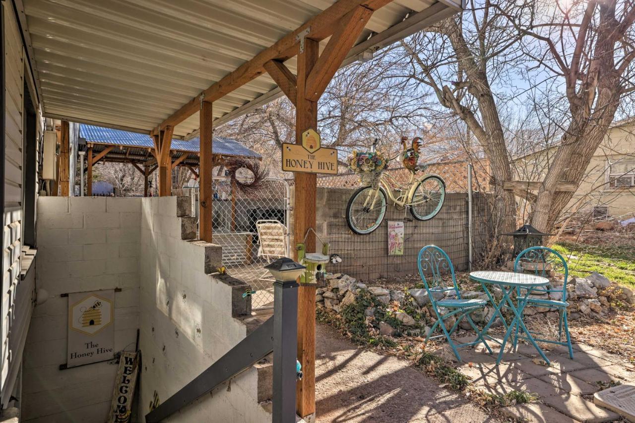 Cozy And Vintage Cedar City Apartment With Fire Pit! Eksteriør billede