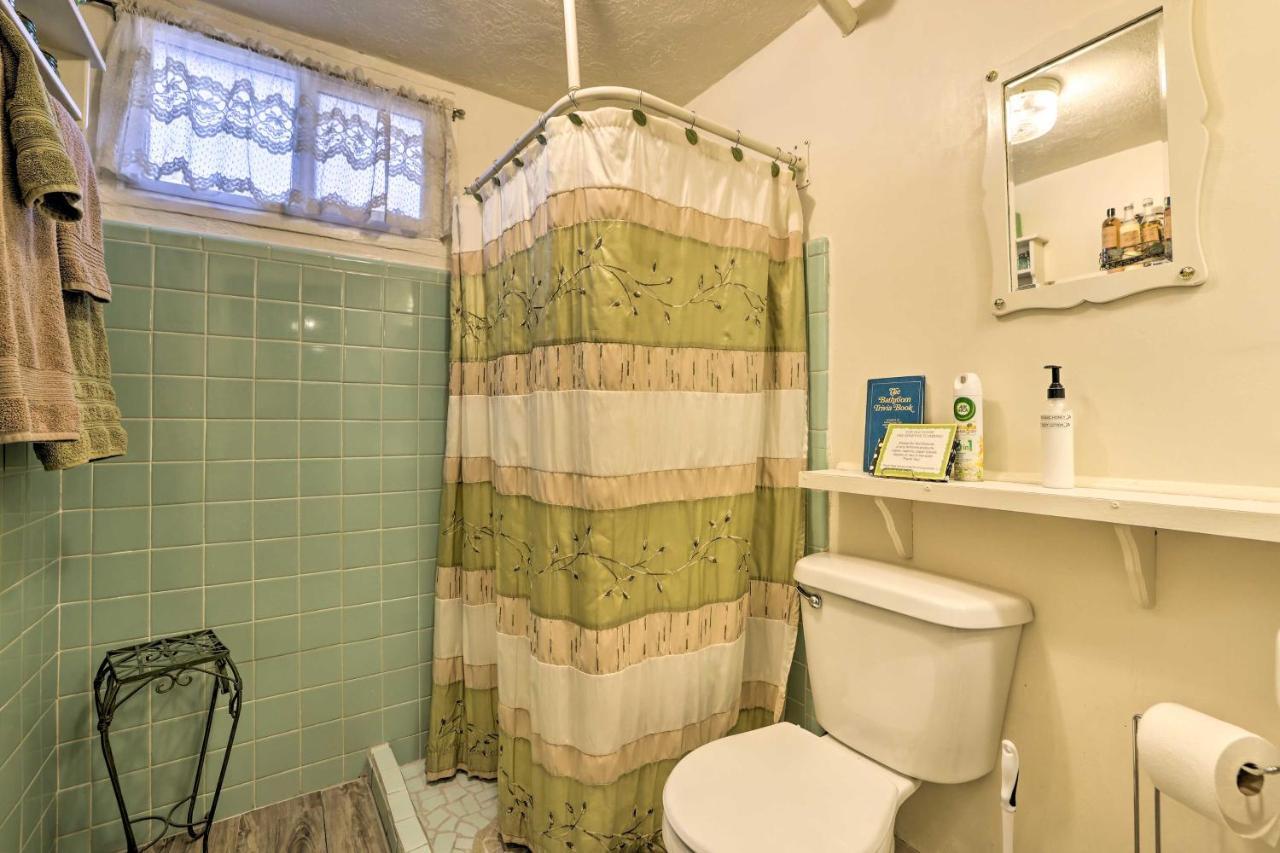 Cozy And Vintage Cedar City Apartment With Fire Pit! Eksteriør billede