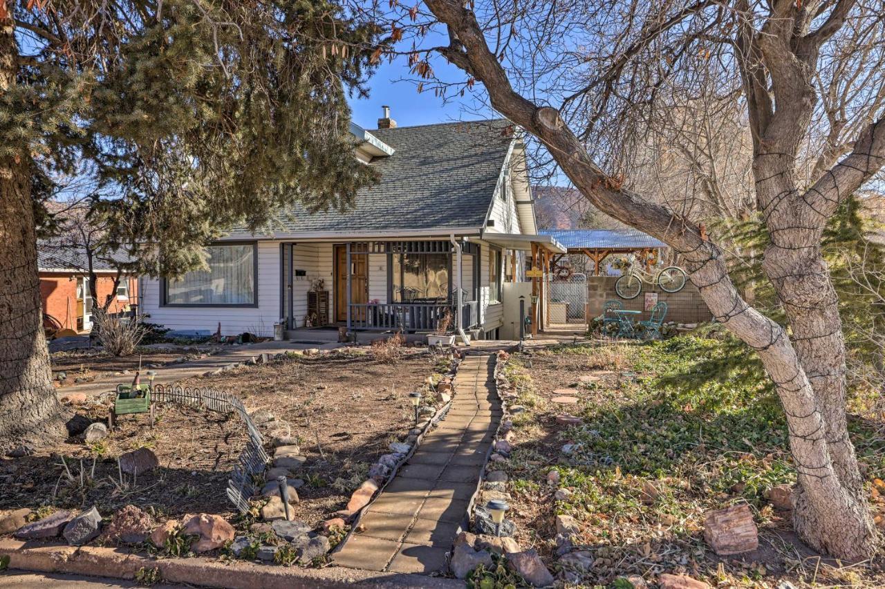 Cozy And Vintage Cedar City Apartment With Fire Pit! Eksteriør billede